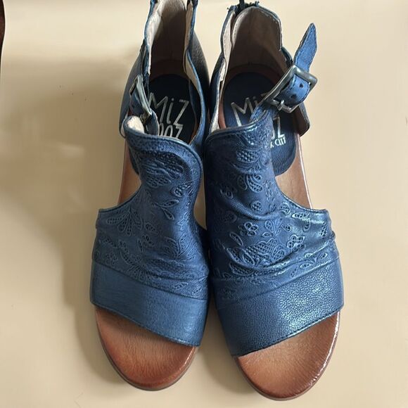 Miz Mooz Leather Heeled Sandals Corra in  River Size 37 / Néw - Picture 4 of 8